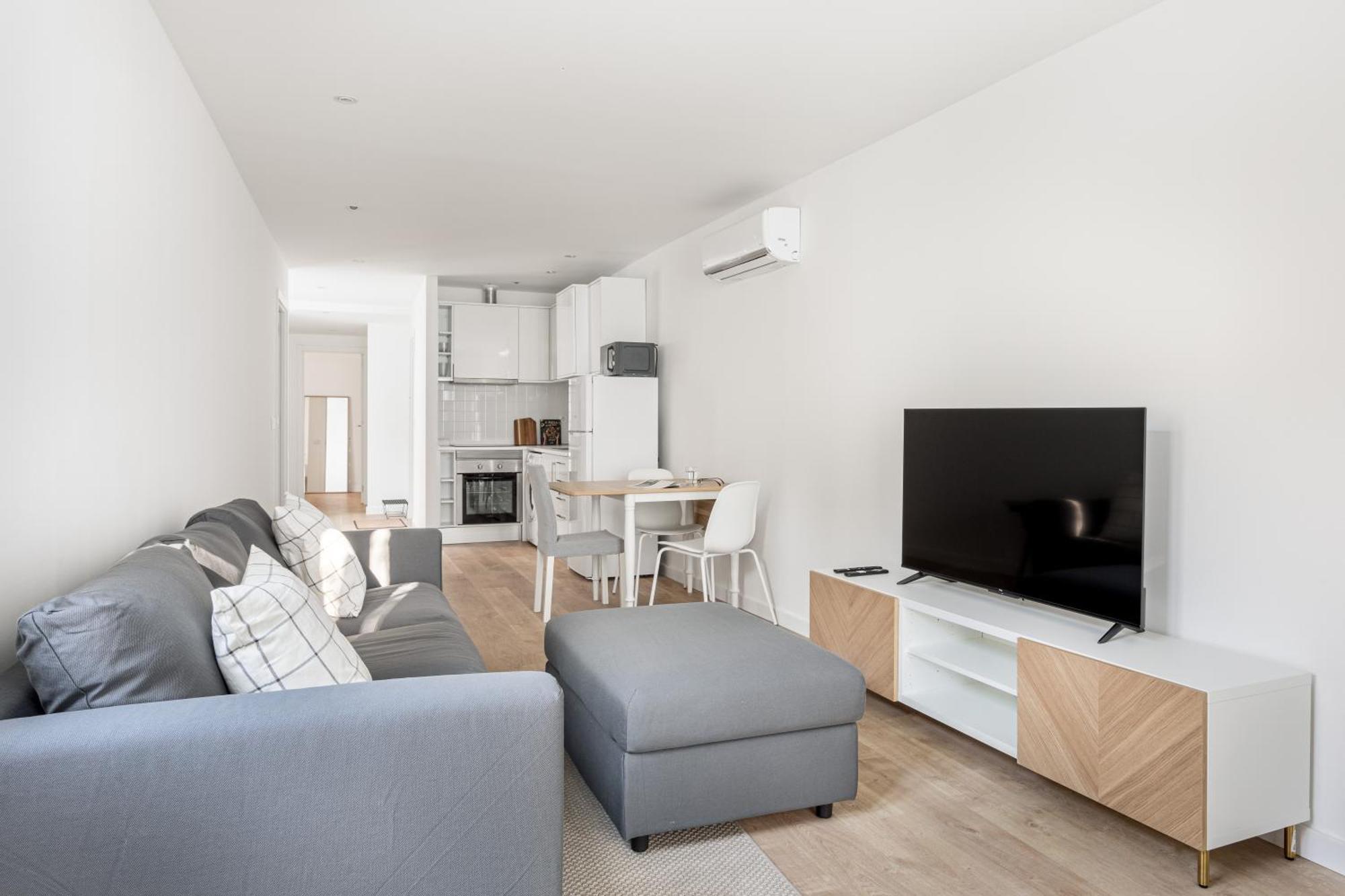 Joivy Minimalistic Apt W Patio In Principe Real Lisbona Esterno foto